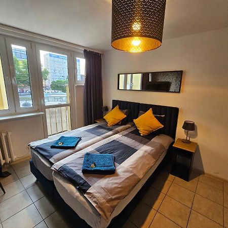 Przytulny Apartament W Centrum Szczecin Exteriör bild